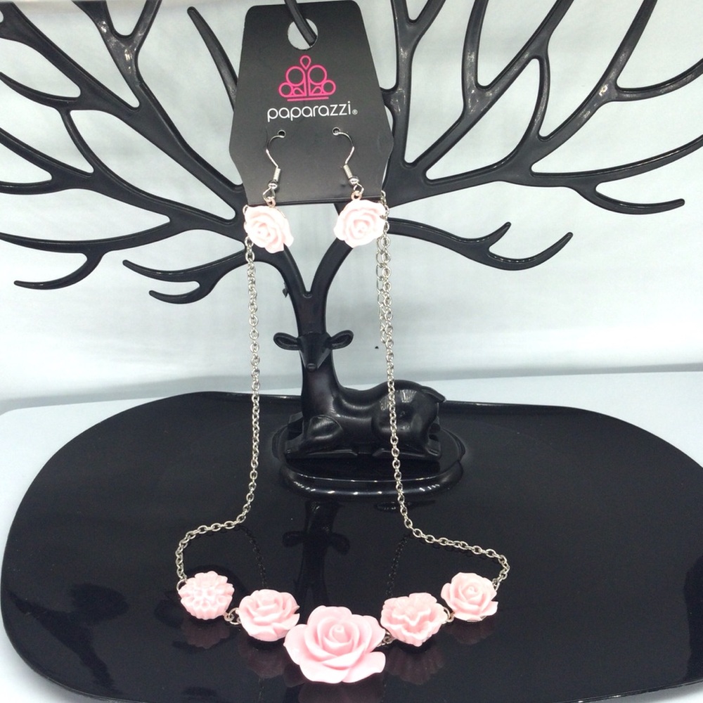 Paparazzi Pink Rose Floral Necklace and Earrings Set new